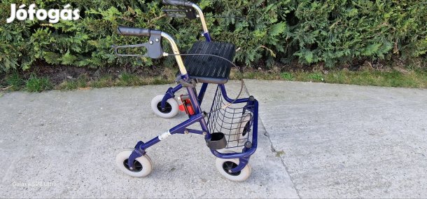 Rollátor, járássegítő 