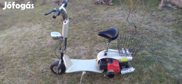 Roller benzines roller benzin motoros gyerek roller ajándék KTM 