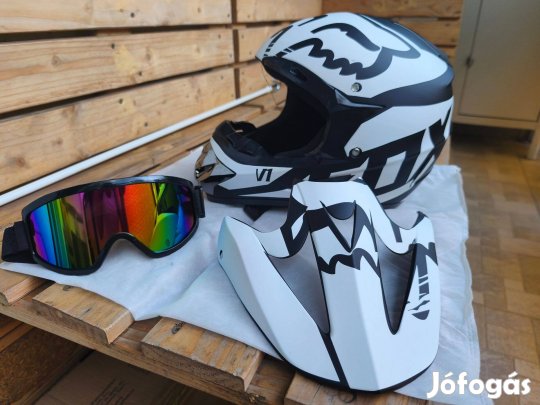 Roller bukósisak, Techsend töltő, szemüveg és visszapillantó eladó