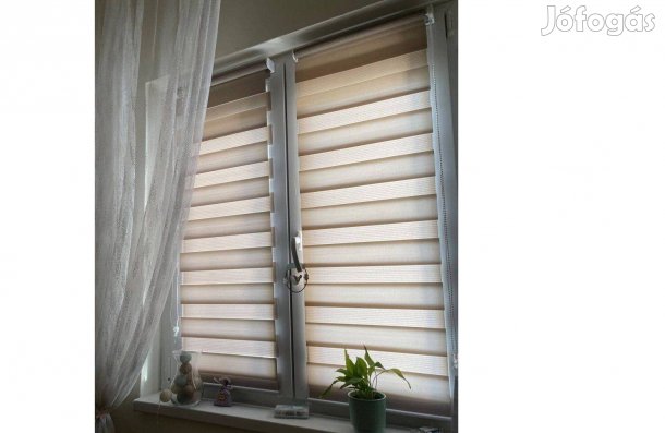 Rolók (fényszabályozós, sávos) 2db újszerű, dobozában