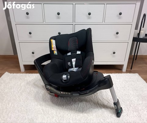 Römer Dualfix M forgatható gyerekülés