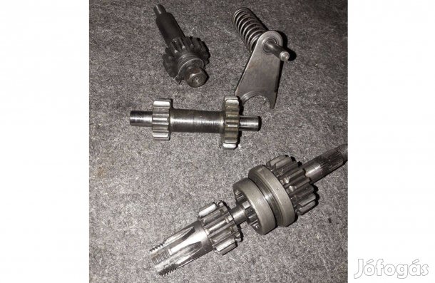 Romet / Komar 3 gyári komplett váltó szett