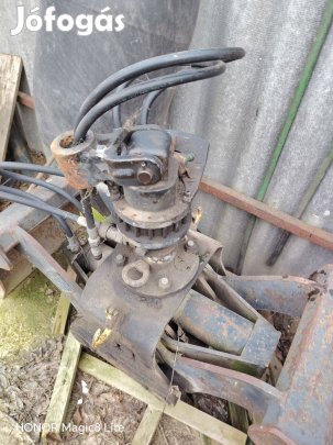 Rönkfógó-csipegetö kanál