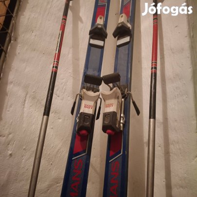 Rosignol Síléc kötéssel együtt és bot