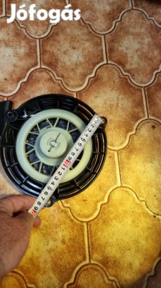 Rotációs kapához 3 pontos berántó 17cm lyuktávval, berántószerkezet