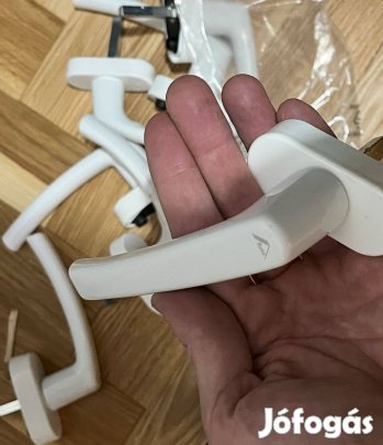 Roto ablakkilincs 7db egyben vihető