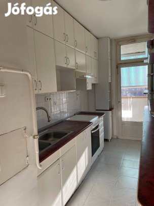 Rövid, középtávra kiadó Dobó krt-i lakás