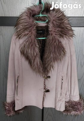 Rövid bélelt kabát