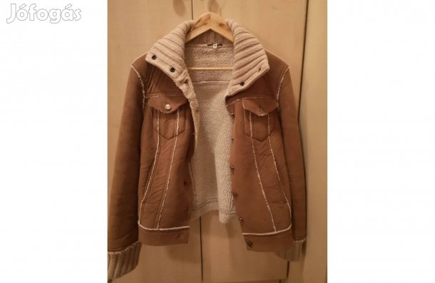 Rövid bundás irhakabát