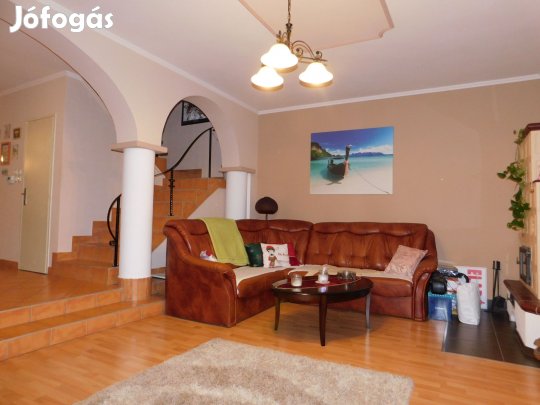 Rövid időn belül költözhető a jó állapotú lakás!