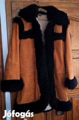 Rövid szőrű narancsos színű, irhakabát, unisex