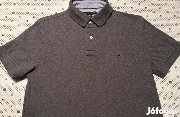 Rövid ujjú szürke Tommy Hilfiger póló (S-es méretben)