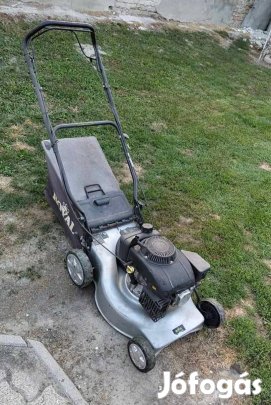 Royal King önjárós fűnyíró!