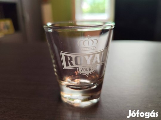Royal röviditalos kispohár stampedli 4 cl-es 6 db