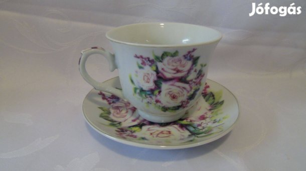 Rózsás Japán porcelán csésze kistányérral