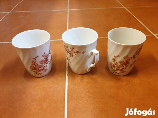 Rózsás kerámia bögrék 3db