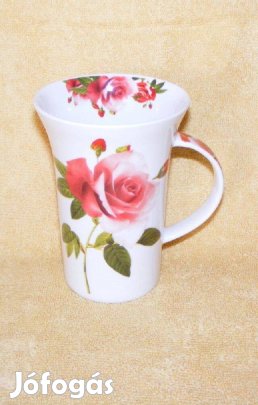 Rózsás porcelán bögre