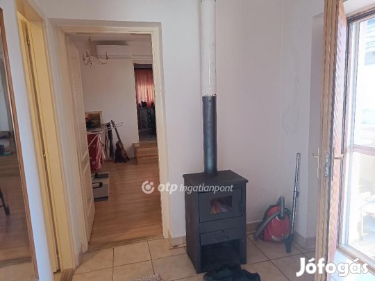 Rózsaszentmártoni 70 nm-es ház eladó