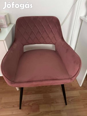 Rózsaszín bársonyszék