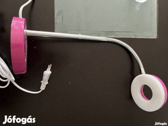 Rózsaszín csajos asztali lámpa