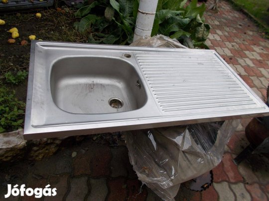 Rozsdamentes Konyhai mosogatótálca csepegtetős peremes kivitel 50x100