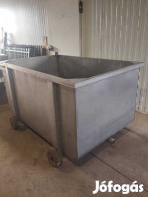 Rozsdamentes (inox) lékinyerő kád 1200 literes, kifolyóval eladó!