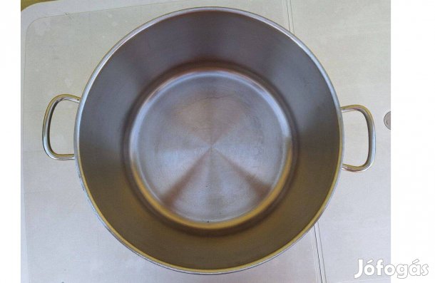 Rozsdamentes acél fazék 46,5 cm átmérő,29 cm magasság eladó.Debrecen
