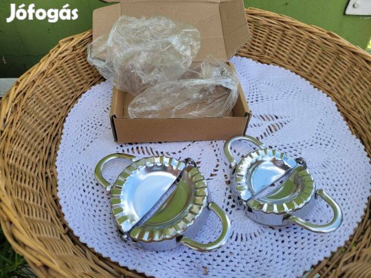 Rozsdamentes acél gombóckészítő 2 db