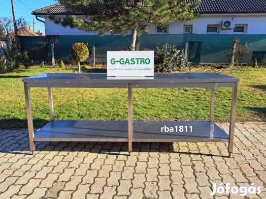 Rozsdamentes asztal alsó polccal rba181
