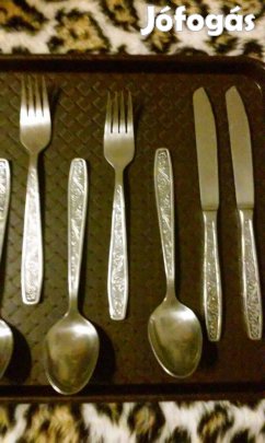 Rozsdamentes evőeszköz darabok