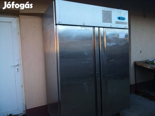 Rozsdamentes fagyasztó