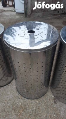 Rozsdamentes szennyestartó