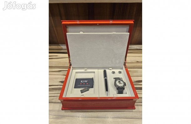 Rsw karóra díszdobozban kiegészítőkkel