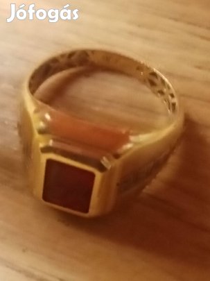 Rubint köves arany pecsét gyűrű