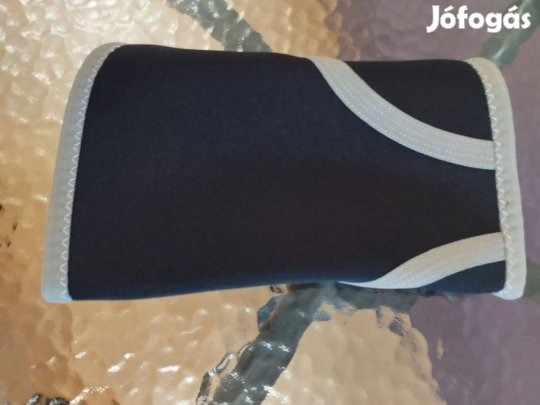 Rugalmas térdrögzítő M méret M-es X-tone fitness