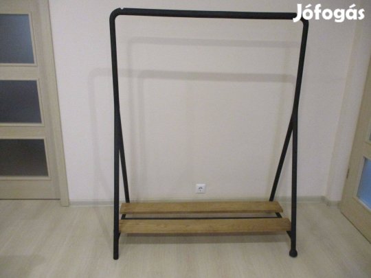 Ruha fogas (állvány) bel- és kültéri fekete színű