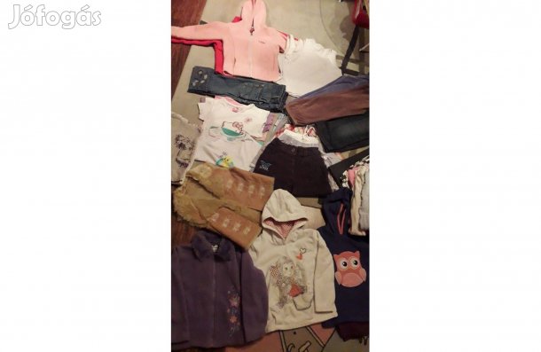 Ruhacsomag 3-4 éves kislányra 7000 Ft