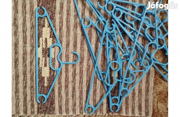 Ruhatartó vállfa - felnőtt