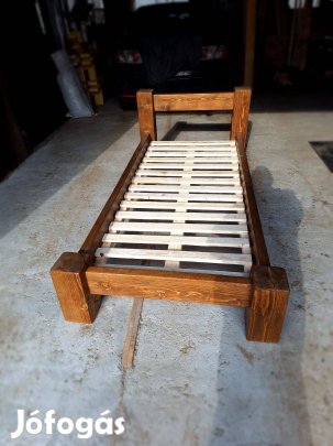 Rusztikus barna fenyőágy, fenyő ágykeret, 90x200 cm fa matractartóval