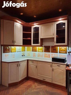 Rusztikus beige konyhabútor (AQ124)