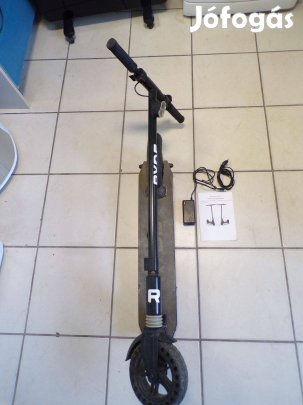 Ryde 300 Skywalk elektromos roller jótállással Hatótáv 20km f