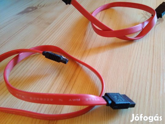 SATA Kábel 2db