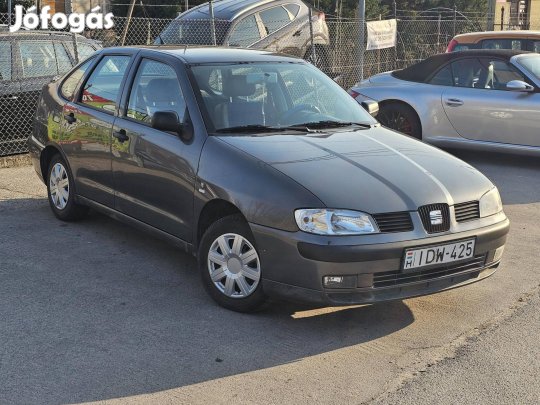 SEAT Cordoba 1.4 Signo Magyarországi!