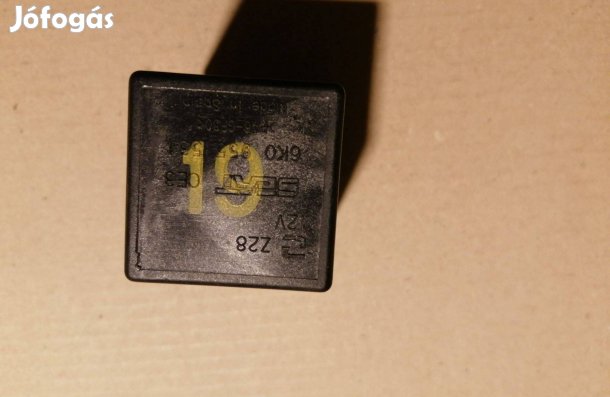 SEAT relé ablaktisztító