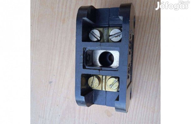 SK 63 fővezeték sorkapocs , 65 x 30 x 37 mm , használt