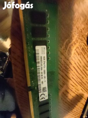 SK Hynix 16GB DDR4 2666MHz RAM (HMA82GU6Cjr8N-VK)