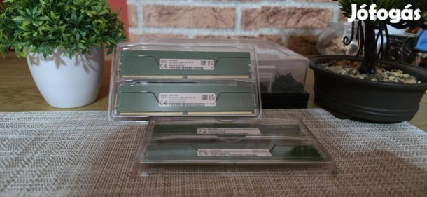 SK Hynix 8GB DDR5-4800B Memória