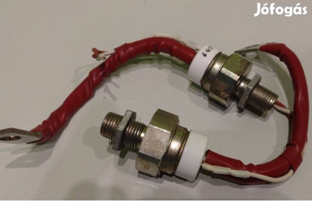 ST090S12P SCR: Szilikon vezérlésű egyenirányító 90A-es