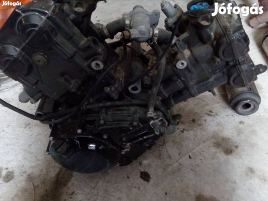 SV 650 alkatrész , motorblokk 99 - motorblokk