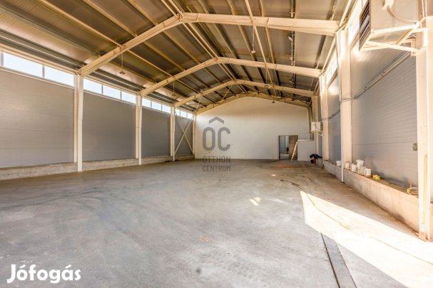 SZÉKESFEHÉRVÁR KÖZELÉBEN IPARI CSARNOK TÖBBCÉLÚ HASZNOSÍTÁSRA KIADÓ!